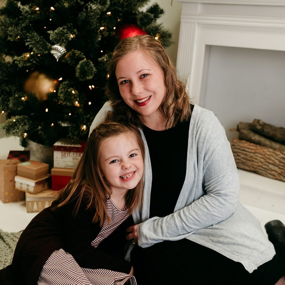 Meet your Posher, Tricia - Picture 1 of 1